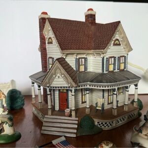 Department 56 "Aunt Polly’s House" – Tom Sawyer Literary Classics Set
